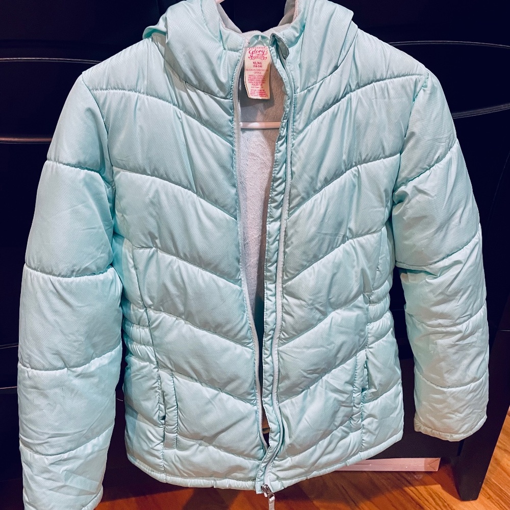 Faded Glory Girls Winter Coat w/'Hat, Scarf & Set